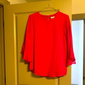 Women’s Calvin Klein Shirt!!